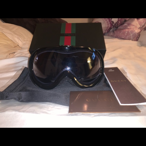 BRAND NEW Gucci Snowboarding/Ski goggles - Picture 3 of 4